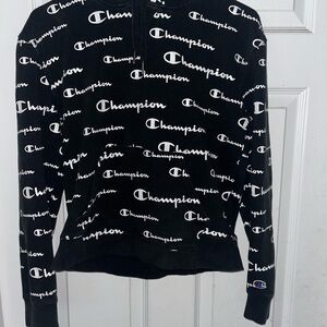 Champion Black Crewneck Sweater with Iconic Logo